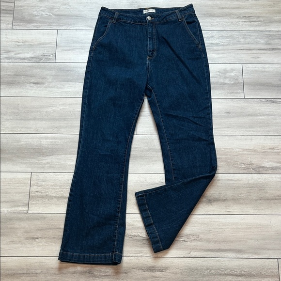 Oat New York Denim - OAT New York high rise boot cut jeans size 31